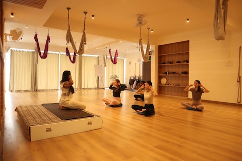 Morning Group Yoga Class